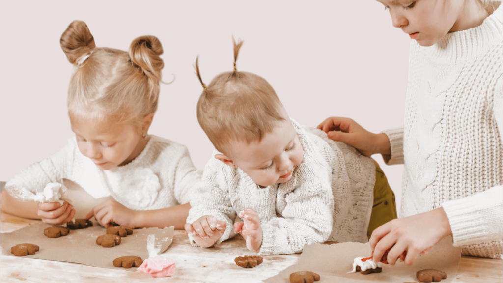 Piparkakkujen koristelu